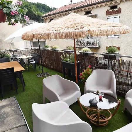 Padma לינה וארוחת בוקר *